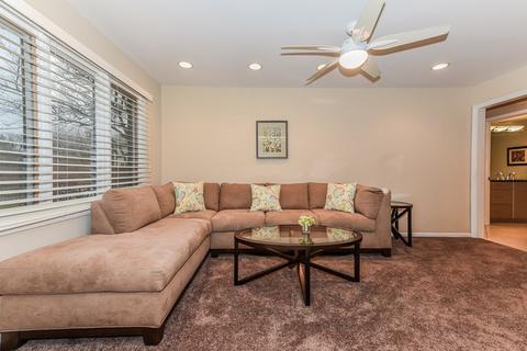 1415 Chartres Dr #E1, Northbrook, IL 60062 photo 13
