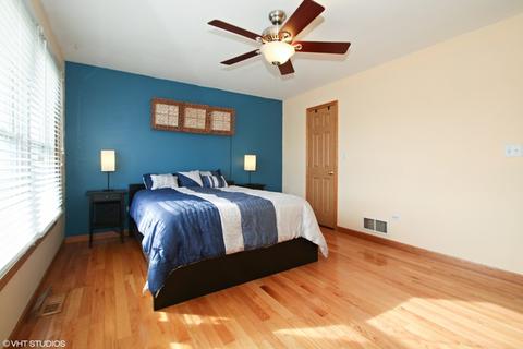 811 Apple Valley Rd, Harvard, IL 60033 photo 7