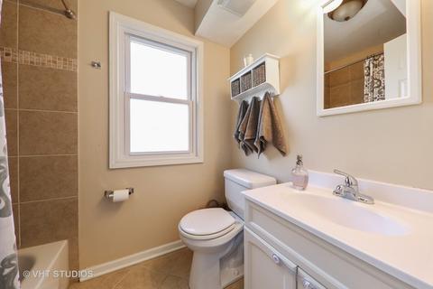 802 E Division St, Lombard, IL 60148 photo 11
