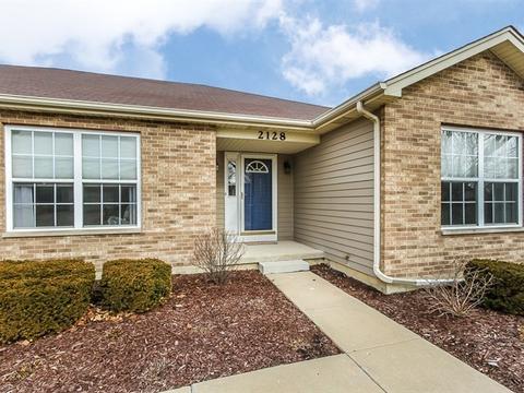 2128 Clearwater Way, Elgin, IL 60123 photo 2