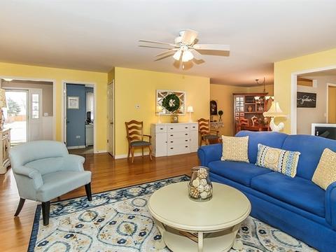 2128 Clearwater Way, Elgin, IL 60123 photo 8