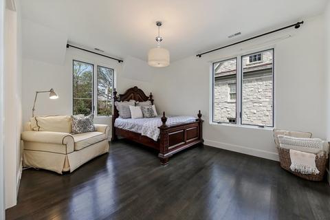 205 E 3rd St, Hinsdale, IL 60521 photo 17
