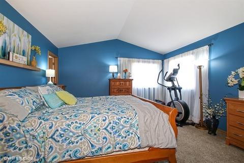 560 Timber Dr, Harvard, IL 60033 photo 8