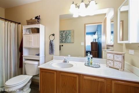 560 Timber Dr, Harvard, IL 60033 photo 9