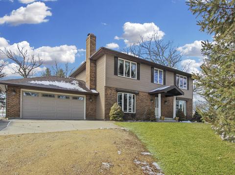 7417 E Maize Rd, Ridott, IL 61067 photo 2