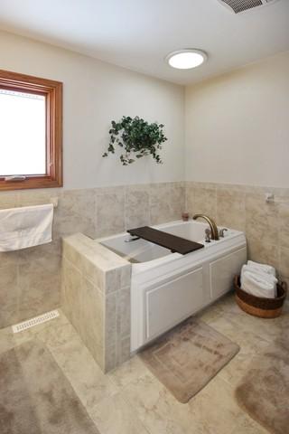 7417 E Maize Rd, Ridott, IL 61067 photo 27