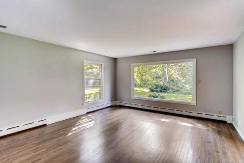 38 W233 Deerpath Rd, Batavia, IL 60510 photo 10