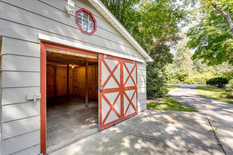 38 W233 Deerpath Rd, Batavia, IL 60510 photo 23
