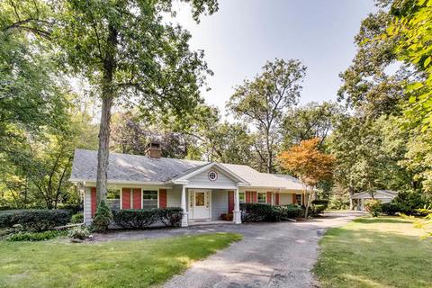 38 W233 Deerpath Rd, Batavia, IL 60510 photo 2