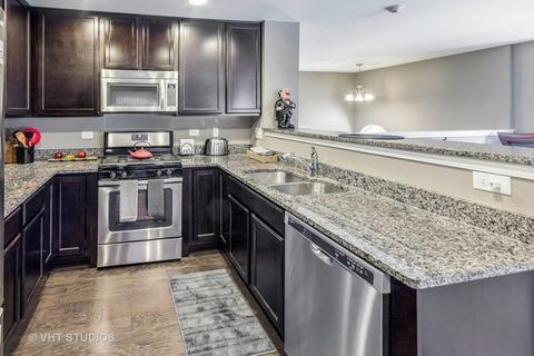 300 Devoe Dr, Oswego, IL 60543 photo 3