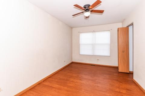5903 Lake Pointe Dr, Plainfield, IL 60586 photo 8