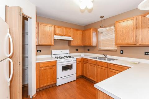 5903 Lake Pointe Dr, Plainfield, IL 60586 photo 5