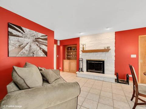 305 Browning Ct, Wheaton, IL 60189 photo 9