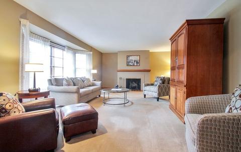 800 Lenox Rd, Glenview, IL 60025 photo 2
