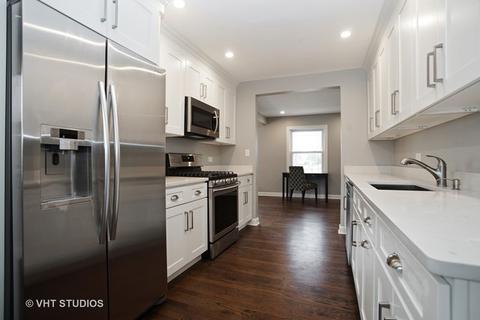 740 Ash Rd, Hoffman Estates, IL 60169 photo 5