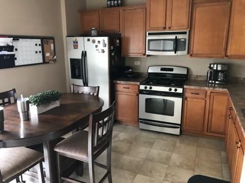 7511 Savoy Ln #C, Bridgeview, IL 60455 photo 4