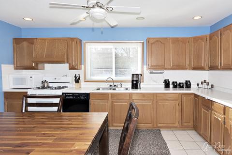 4803 David St, Mchenry, IL 60051 photo 8