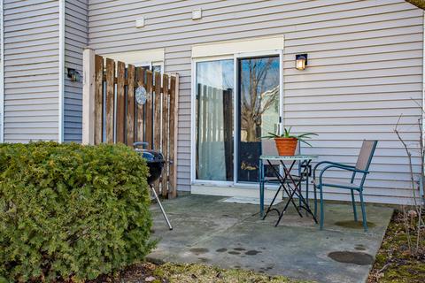 1237 Hathaway Cir, Elgin, IL 60120 photo 17