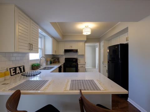 542 Shenandoah Trl, Elgin, IL 60123 photo 8