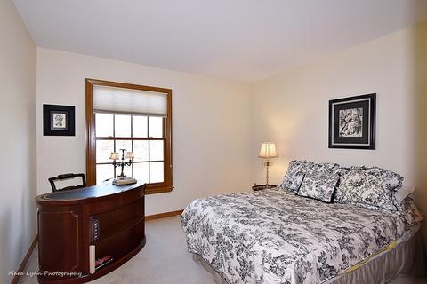 1640 Eagle Brook Dr, Geneva, IL 60134 photo 20