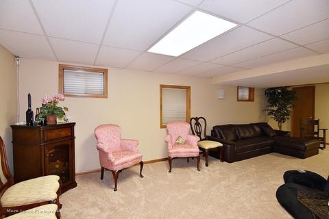 1640 Eagle Brook Dr, Geneva, IL 60134 photo 26