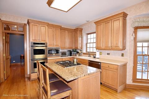 1640 Eagle Brook Dr, Geneva, IL 60134 photo 7