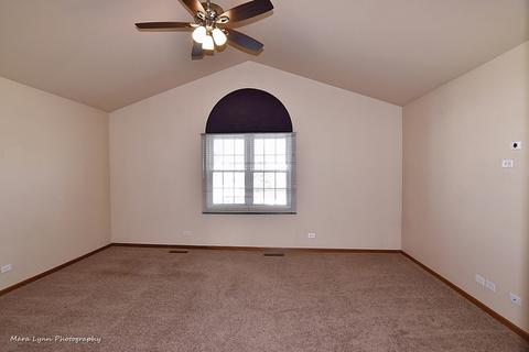 1169 Longford Rd, Bartlett, IL 60103 photo 12