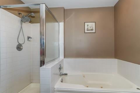 980 Georgian Pl, Bartlett, IL 60103 photo 19