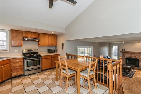 980 Georgian Pl, Bartlett, IL 60103 photo 5