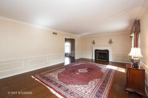 59 Devonshire Dr, Oak Brook, IL 60523 photo 3