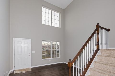 1721 Emerald Pointe Cir, Plainfield, IL 60586 photo 2