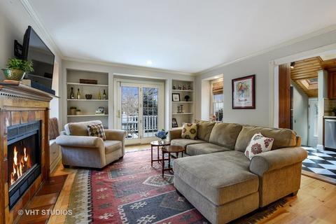 108 E Hillside Ave, Barrington, IL 60010 photo 8