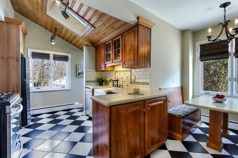 108 E Hillside Ave, Barrington, IL 60010 photo 5