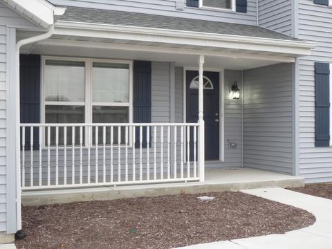 507 E Coady Dr, Minooka, IL 60447 photo 2