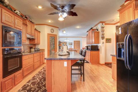 408 E Main St, Camargo, IL 61919 photo 12