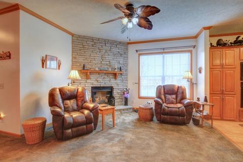 408 E Main St, Camargo, IL 61919 photo 15