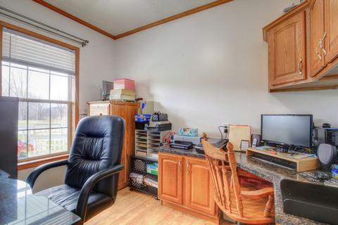 408 E Main St, Camargo, IL 61919 photo 24