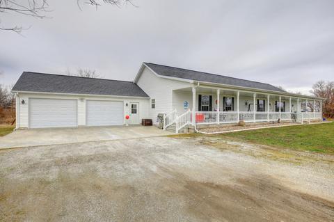 408 E Main St, Camargo, IL 61919 photo 3