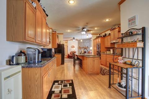 408 E Main St, Camargo, IL 61919 photo 9