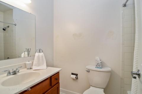 5400 Astor Ln #406, Rolling Meadows, IL 60008 photo 8