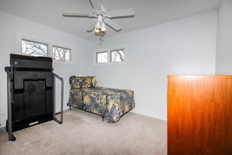 660 Ash Rd, Hoffman Estates, IL 60169 photo 21