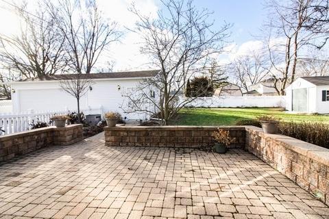 660 Ash Rd, Hoffman Estates, IL 60169 photo 25