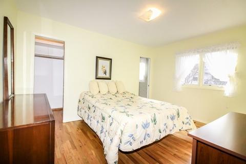 660 Ash Rd, Hoffman Estates, IL 60169 photo 13