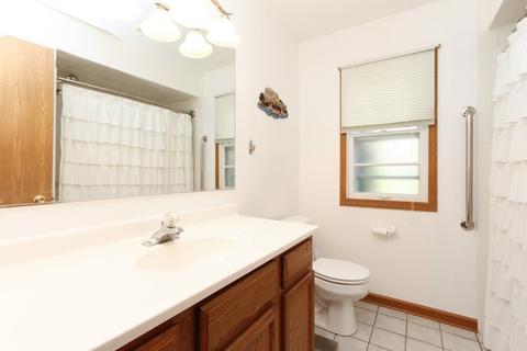 718 S Riverside Dr, Mchenry, IL 60050 photo 17