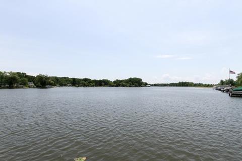 718 S Riverside Dr, Mchenry, IL 60050 photo 23