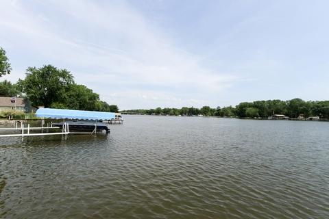 718 S Riverside Dr, Mchenry, IL 60050 photo 24