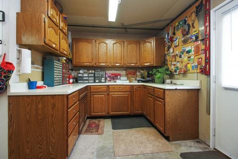 2858 E Pine Dr, Crete, IL 60417 photo 18