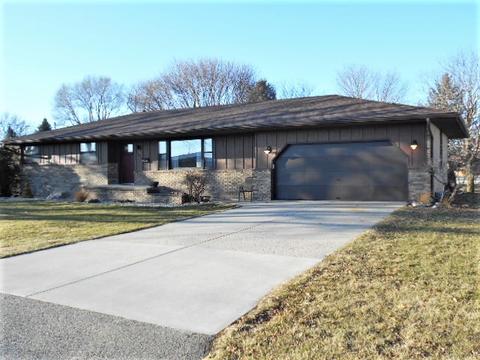 3021 7th St, Peru, IL 61354 photo 1