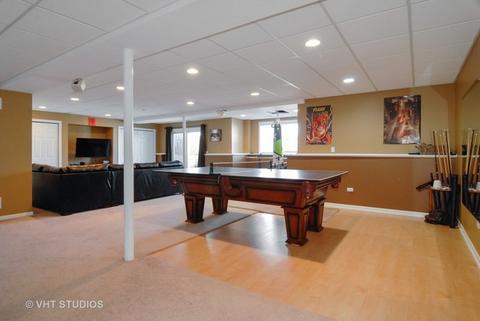 1076 E 4th St, Aurora, IL 60502 photo 18