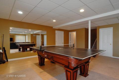 1076 E 4th St, Aurora, IL 60502 photo 19